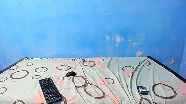 Nikoll_couplee live