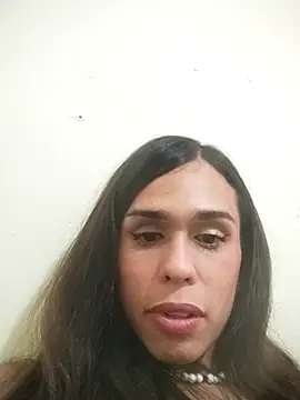 pretty_ariiel live