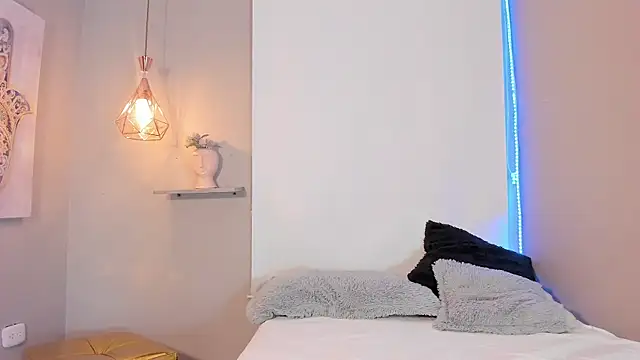 Scarlet_Vixen_ live