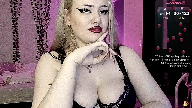 strawberry_elfcat live