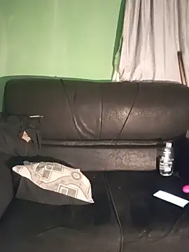 curvyloneah75 live