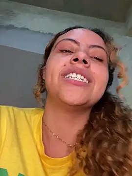 Chloe_Leaozinho live
