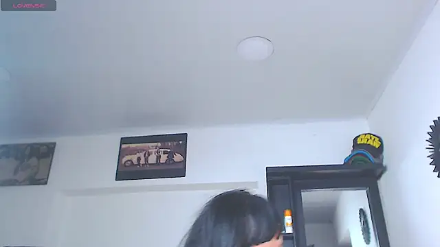 Vicky_hotmilf live