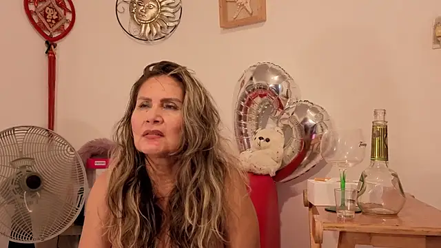 amandabakerx profile