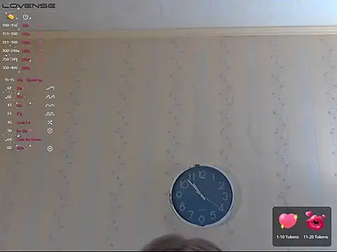 LustfulSarah live
