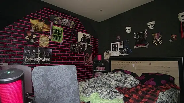 MoorderxDoll live