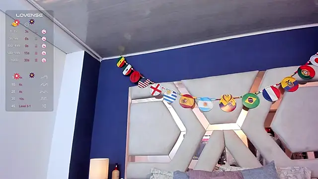 Sara_Evaanns live