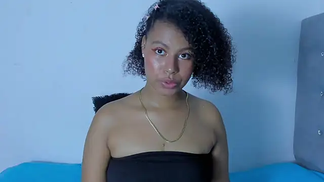 tatianasquirthot live