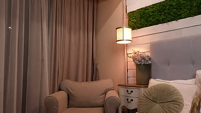 IsabellaMysty live