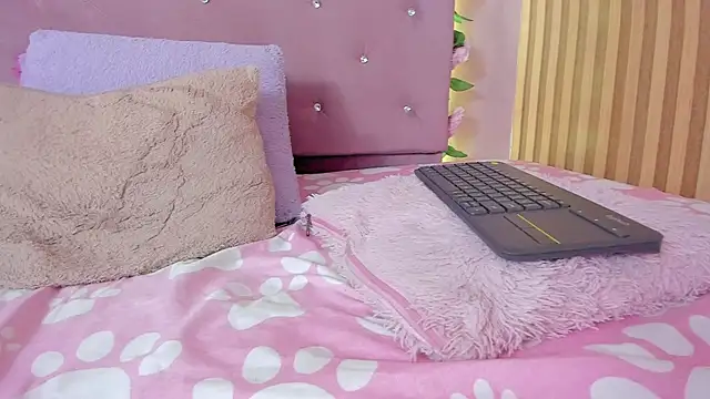 lovely__kiss__ live