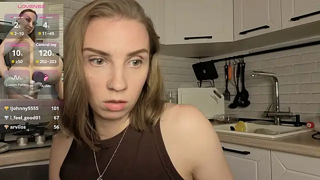 Edena_ live