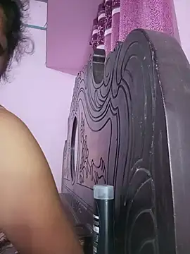 Maya_Vabi live