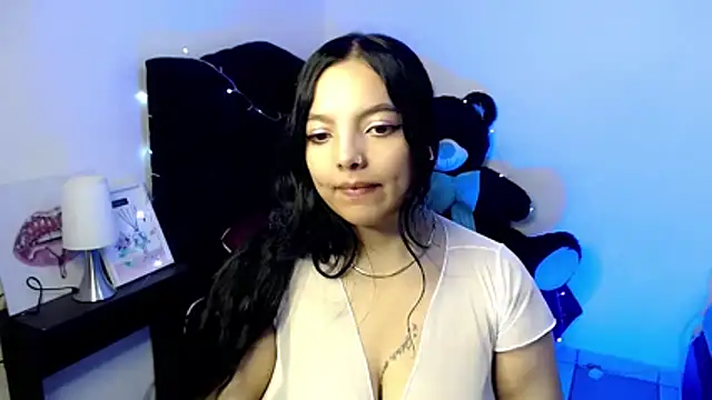 loren_tits24 live