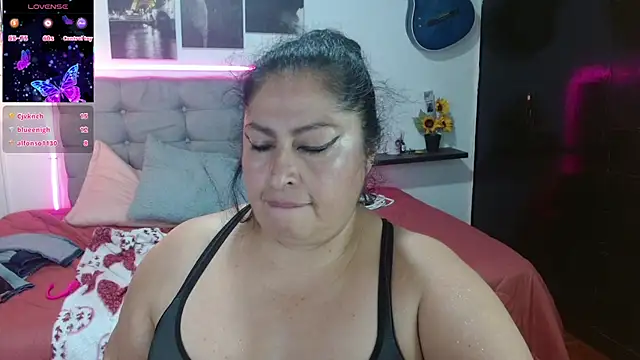 Keyla01_ live