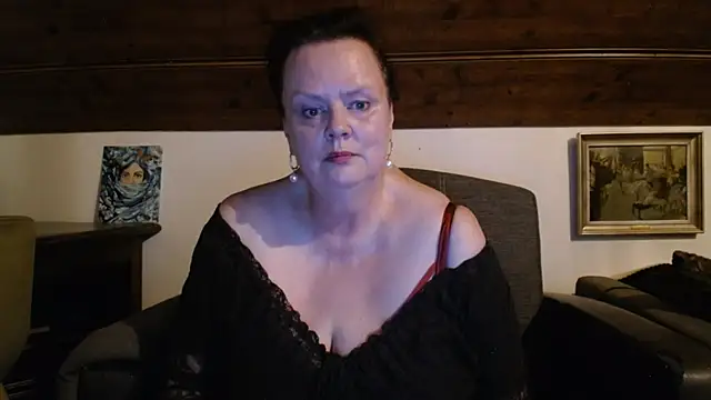TiffanyMature live