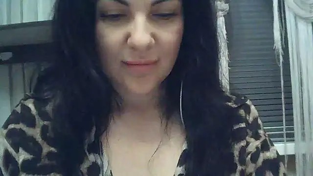 Camilynbi live