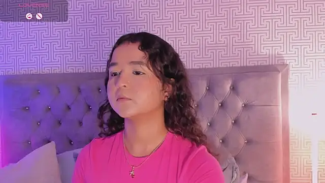 Evaa_Lunna_ live