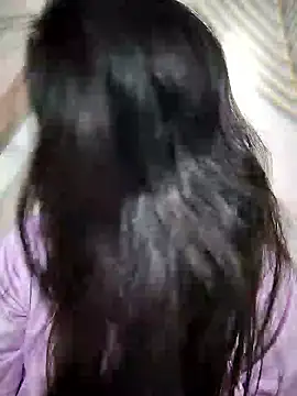 Pavitra_Sharma live