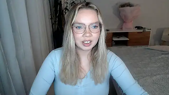 PolinaXXXXXJones live