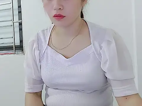 Miuu99 live