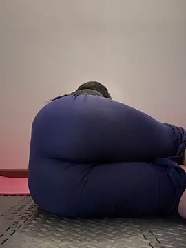 kim_monti live