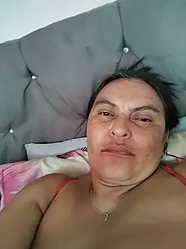 Horny-Mommy-Dirty live