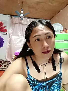 Filipina_Desire live