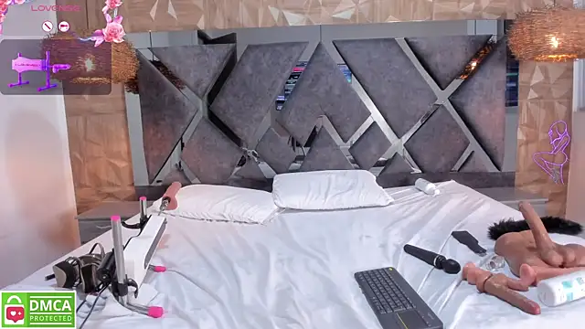 Selene__Lopez_ live