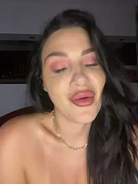AylaSparkk live