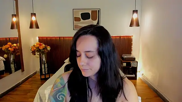 KatherineBond live