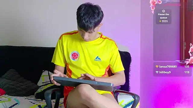 SaNti_ll live