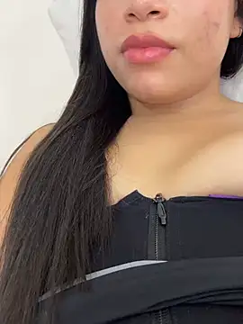 Tiphani_walker_ live