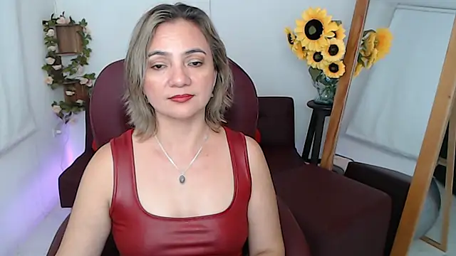 Ghada_milf live