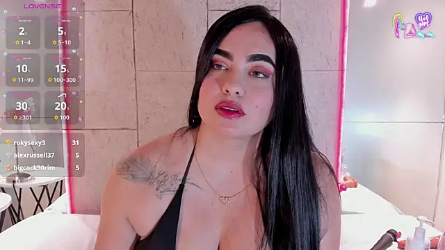sofiiacarson live