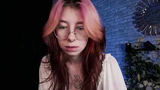 Alice_Nyx live