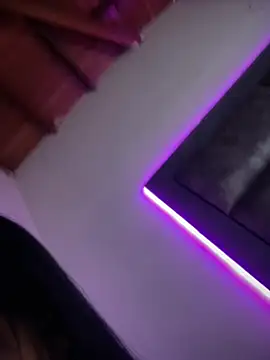 Ashly_Miller live
