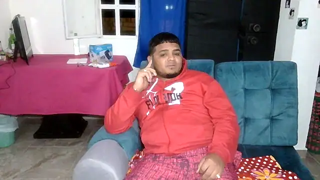 Boycuriousxxx live