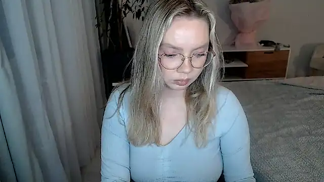 PolinaXXXXXJones live