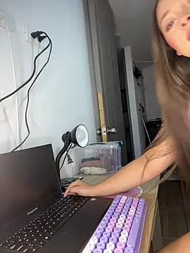 mia_bornner live