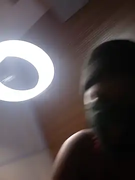 LaineOlives live