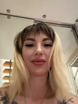 TeaseBabeXXX live