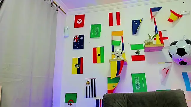 triiangel_latinboy live