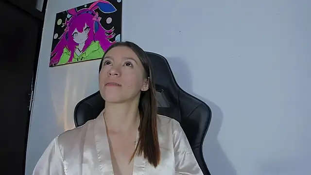 roxanne_jones1 live