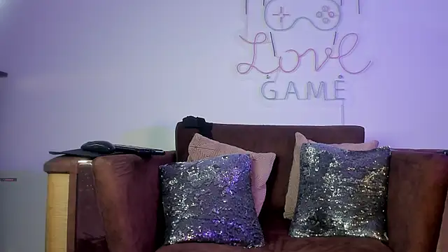 Shalom_Banks live