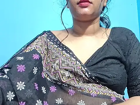 Adhiti_1 live