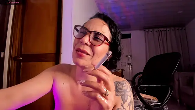mia_velvet1 live