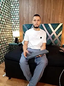 Joaho_Fernandez live