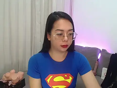 femininetranscummer live