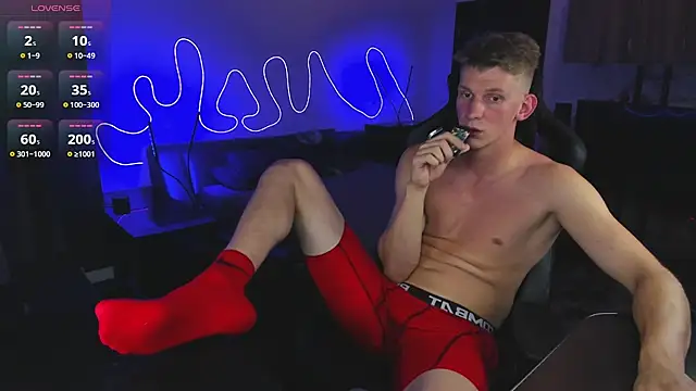 Brad_Maloney live