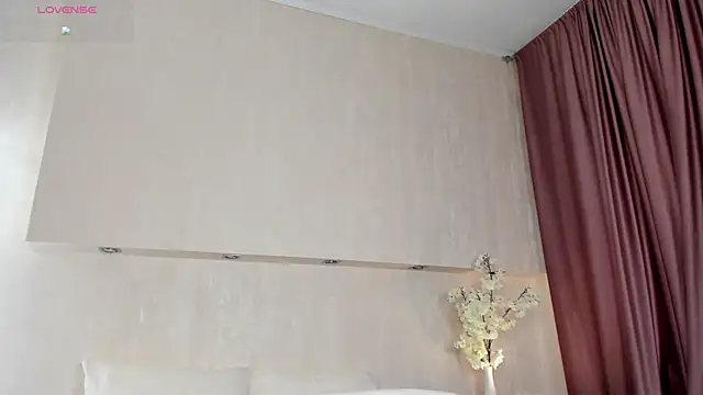 Erika_Carpenter live